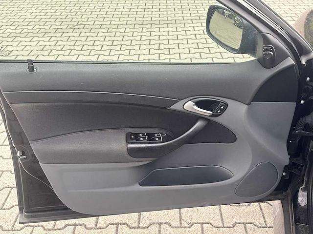 Saab 9-3 sport sedan 1.8 linear car 2004 | 18-ps-pb i - afbeelding 5 van  27