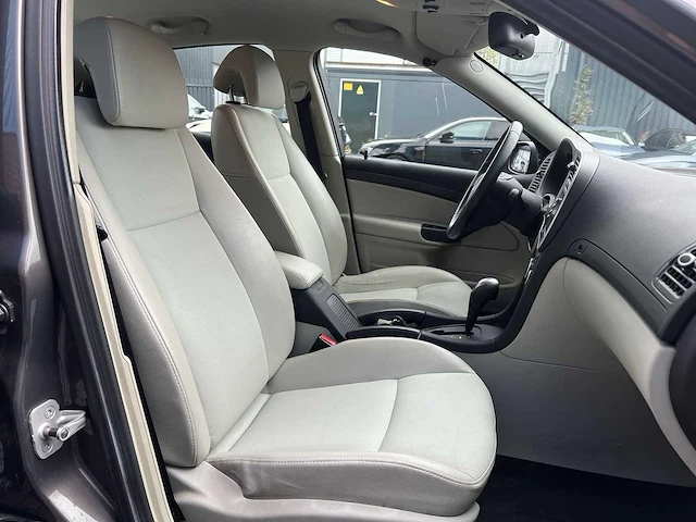 Saab 9-3 sport sedan 1.9 tid vector 2006 | 10-tp-bk - afbeelding 25 van  34