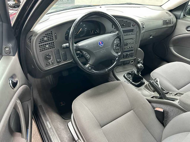 Saab 9-5 2.0t linear 2003 | 04-lh-hn - afbeelding 10 van  21
