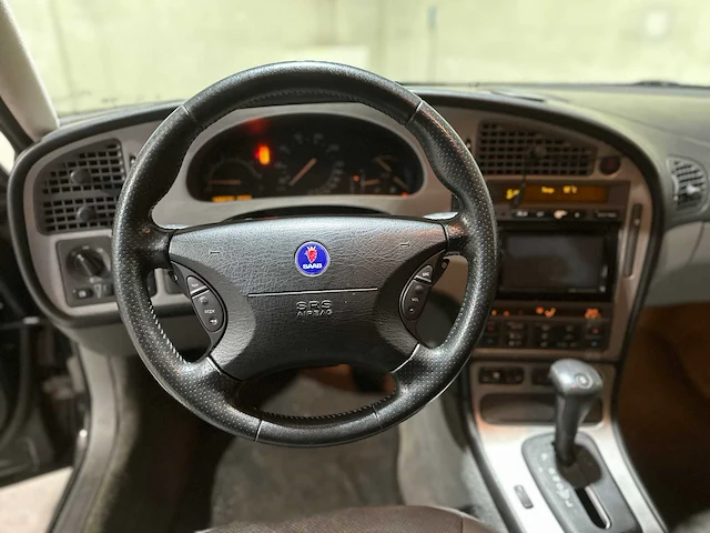Saab 9-5 2.3 turbo aero 250pk 2005, 18-rh-lt - afbeelding 13 van  42