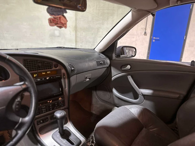 Saab 9-5 2.3 turbo aero 250pk 2005, 18-rh-lt - afbeelding 14 van  42