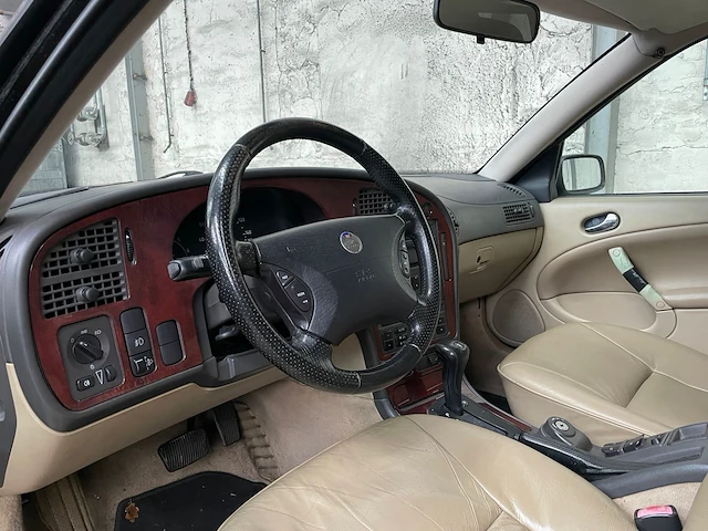 Saab 9-5 estate 2.0t 150pk 2001 -orig. nl-, 95-gx-np - afbeelding 20 van  48
