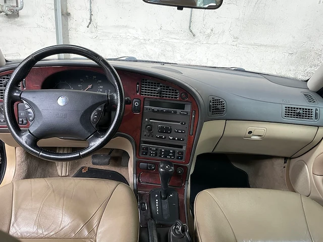 Saab 9-5 estate 2.0t 150pk 2001 -orig. nl-, 95-gx-np - afbeelding 31 van  48