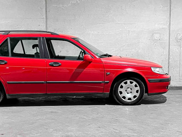Saab 9-5 estate 2.0t linear 150pk 2001, 10-gr-kn - afbeelding 3 van  48