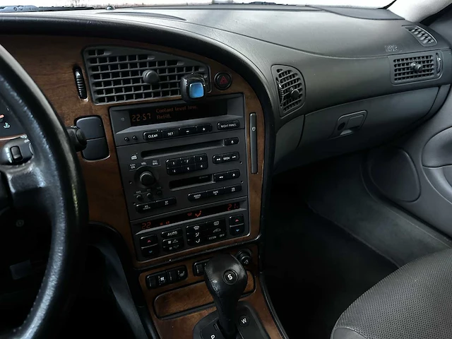 Saab 9-5 estate 2.3t vector 185pk 2003, 45-nj-vd - afbeelding 19 van  44