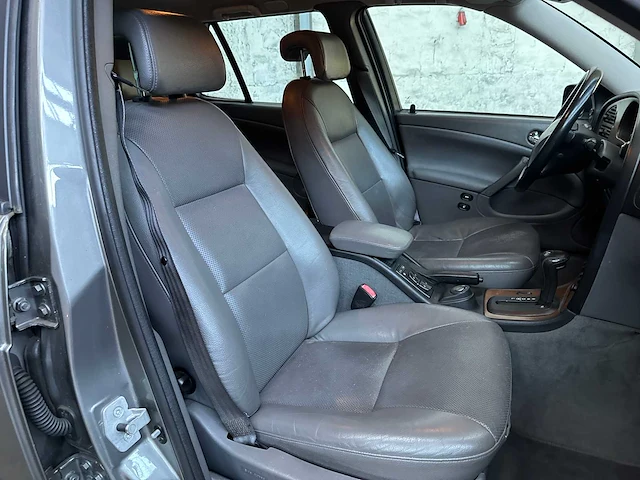 Saab 9-5 estate 2.3t vector 185pk 2003, 45-nj-vd - afbeelding 32 van  44