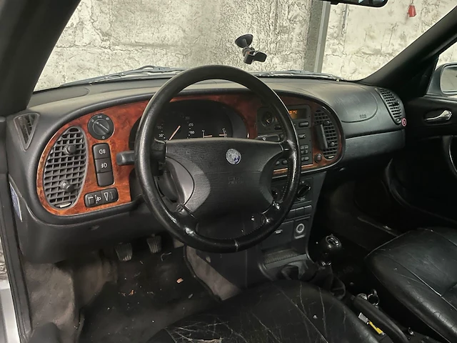 Saab 900 cabrio 2.3 se talladega 150pk 1998 -orig.nl-, sr-rh-94 - afbeelding 18 van  49