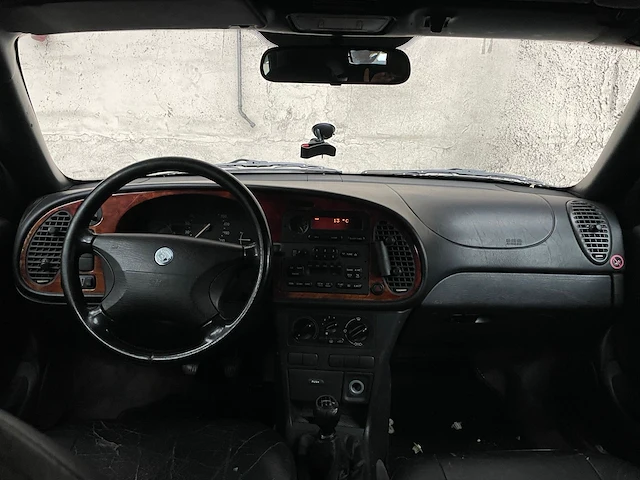 Saab 900 cabrio 2.3 se talladega 150pk 1998 -orig.nl-, sr-rh-94 - afbeelding 39 van  49