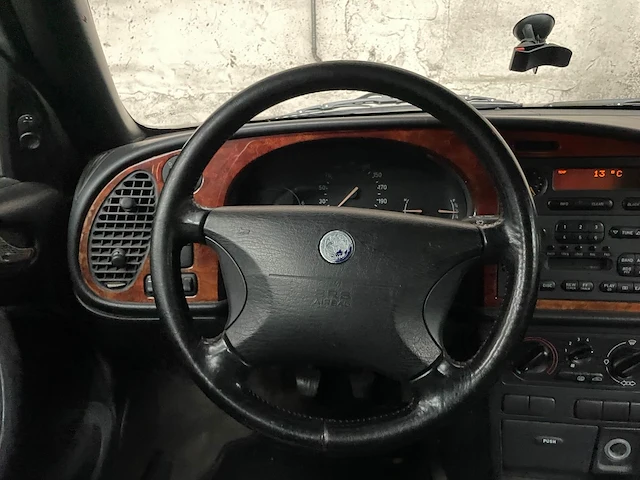 Saab 900 cabrio 2.3 se talladega 150pk 1998 -orig.nl-, sr-rh-94 - afbeelding 40 van  49