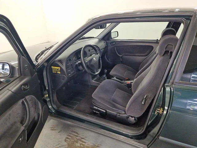 Saab 900 coupé 2.0, n-940-df - afbeelding 9 van  12