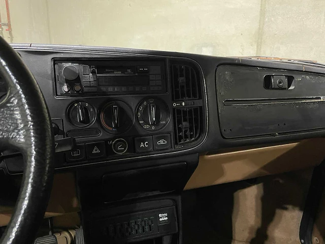 Saab 900 turbo 16v 160pk 1985 - afbeelding 14 van  32