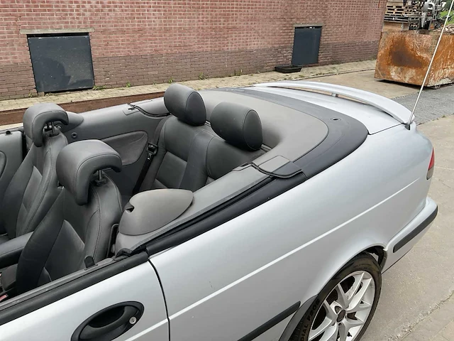 Saab cabriolet personenauto - afbeelding 14 van  15