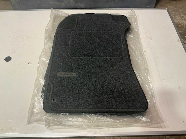 Sabaru 88a lhd-low auto matten set (4x) - afbeelding 1 van  5