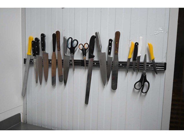 Sabatier gold / global / kochsysteme patisserie messen set inclusief magneetstrip - afbeelding 1 van  4