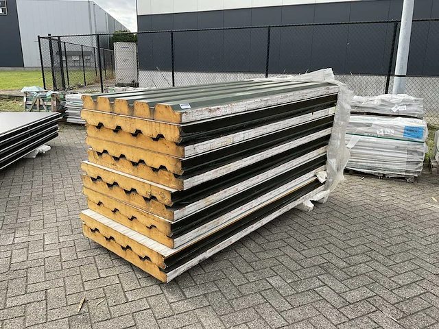 Sabprofiel geïsoleerde platen 224x102 cm (11x) - afbeelding 1 van  5