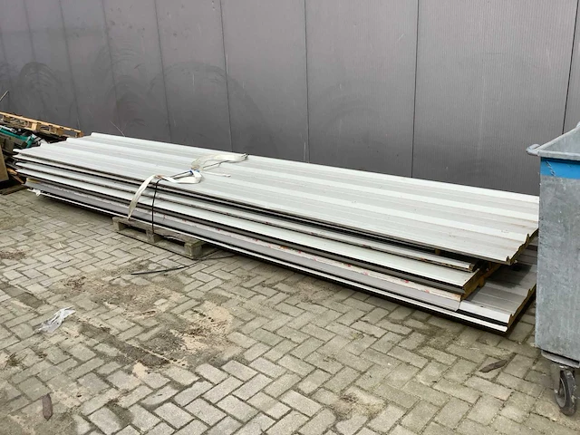 Sabprofiel sandwichpanelen (7x) - afbeelding 4 van  4