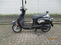 Sachs bikes - snorscooter - bee (fy50qt-13) - scooter - afbeelding 1 van  9