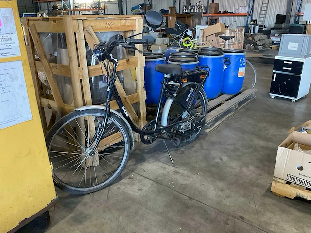Sachs saxonette fiets met brandstof motor - afbeelding 1 van  9