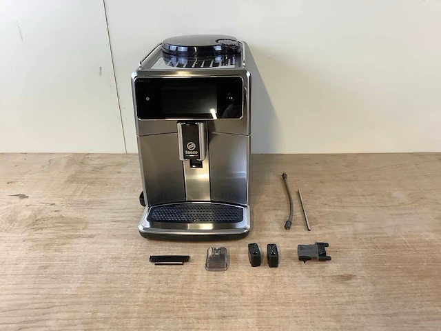 Saeco xelsis deluxe volautomatische koffiemachine - afbeelding 3 van  7
