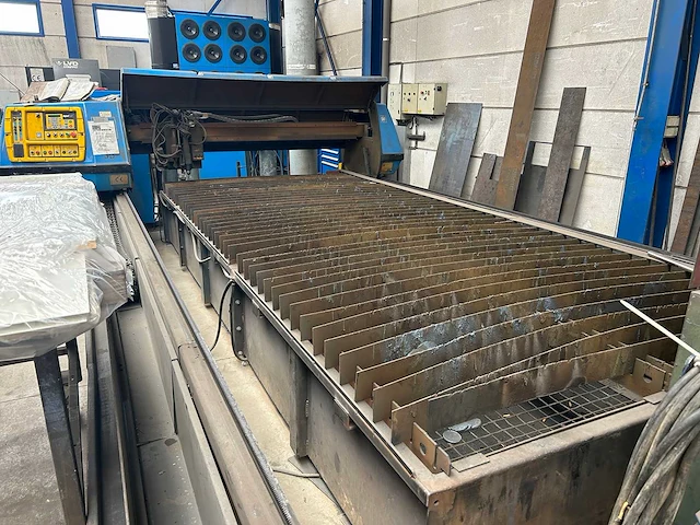Saf plasmatome 3 plasmasnijmachine - afbeelding 1 van  14