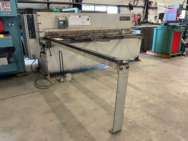 Safan - 1985 - vs 255-4 - pons- en knipmachine - afbeelding 1 van  27