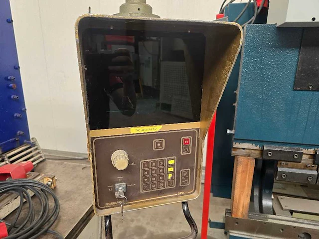 Safan - 1986 - cncs b 110 3100 - cnc kantbank - afbeelding 3 van  7