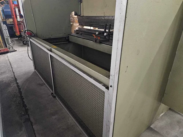 Safan - 1999 - cncl k 110 3100 ts1 - cnc kantbank - afbeelding 7 van  10