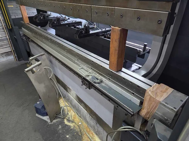 Safan - 2005 - h brake 170 2550 ts1 - cnc-kantbank - afbeelding 5 van  10