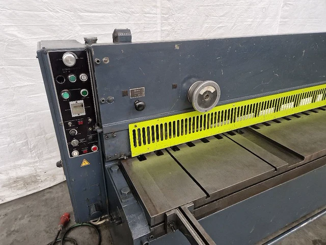 Safan - hs 255 3 - guillotine shears - afbeelding 7 van  9