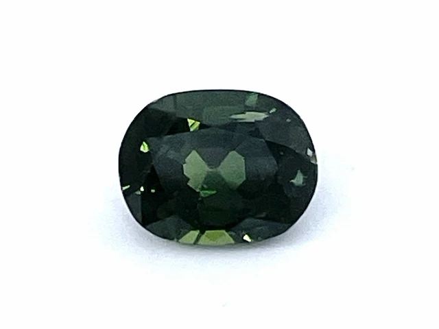 Saffier - 1.92 carat groene saffier - afbeelding 3 van  5