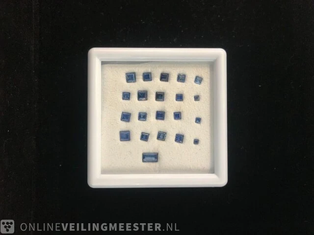 Saffier - 2.07 karaat natuurlijke saffier - afbeelding 2 van  3