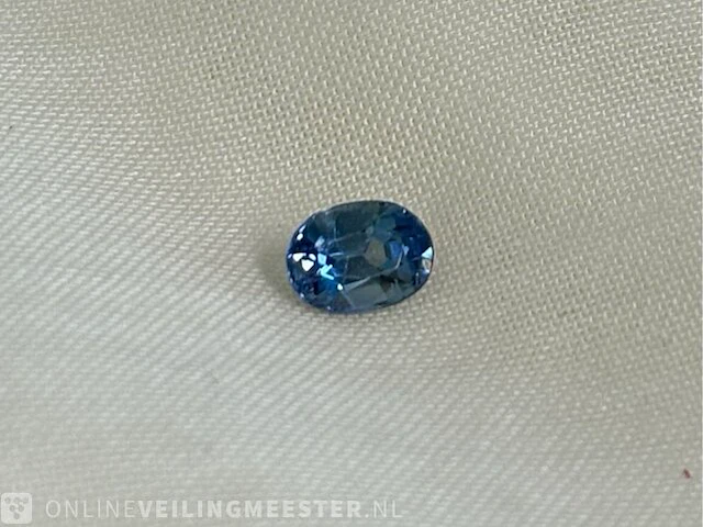 Saffier - hoge kwaliteit saffier van 0.74 carat - afbeelding 1 van  2