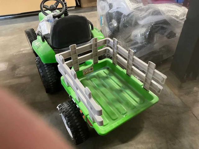 Safi line mx-611 elektrische speelgoed tractor - afbeelding 4 van  5