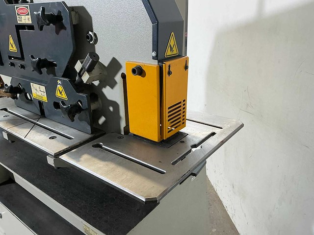 Sahinler - hkm-60 - punch & shear machine - 2017 - afbeelding 13 van  13