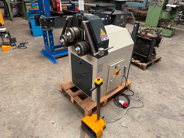 Sahinler - pk 35 - profielbuigmachine - afbeelding 3 van  5