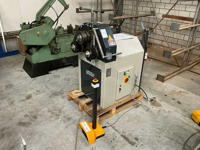 Sahinler pk-352024 profielbuigmachine - afbeelding 1 van  12