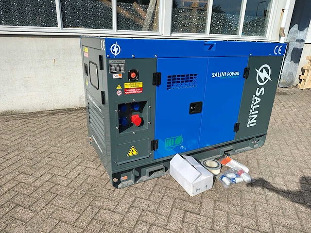Salini - 2025 - vg-r30 - noodstroomaggregaat diesel - afbeelding 1 van  18