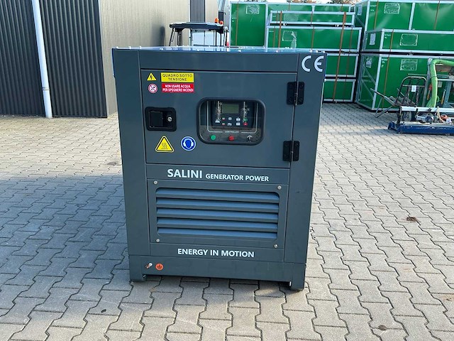 Salini vg-r30 noodstroomaggregaat - afbeelding 18 van  27