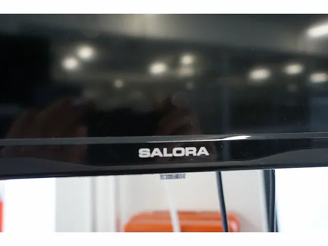 Salora - televisie - afbeelding 1 van  3