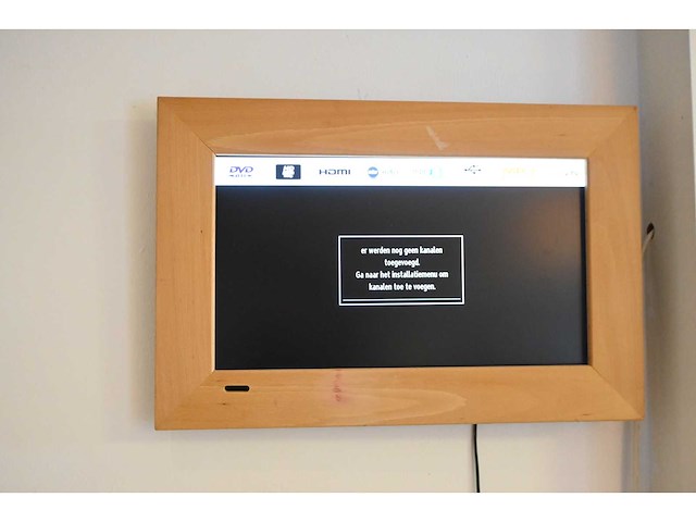 Salora 22led8005td led-televisie - afbeelding 1 van  3