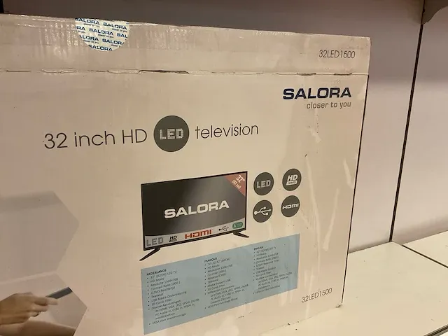 Salora 32led1500 televisie - afbeelding 2 van  2