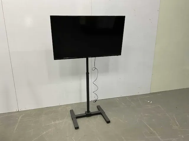 Salora 40led1600 televisie - afbeelding 1 van  9