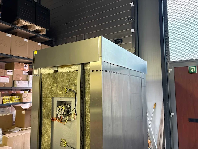 Salva - 2021 - metro - bakkerijoven - afbeelding 3 van  61