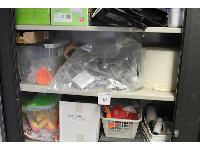 Salvage producten w.o. persoonlijke beschermingsmiddelen, sealproducten, moppen, tape en luchtverfrissers e... - afbeelding 4 van  7