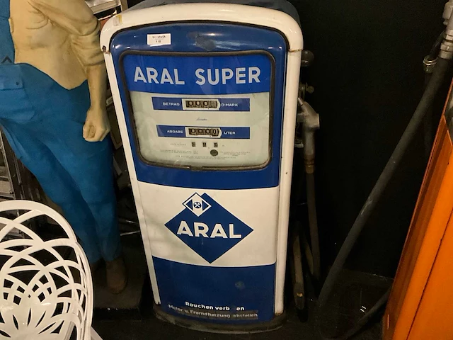 Salzkotten aral benzinepomp - afbeelding 2 van  6