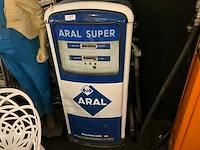 Salzkotten aral benzinepomp - afbeelding 2 van  6