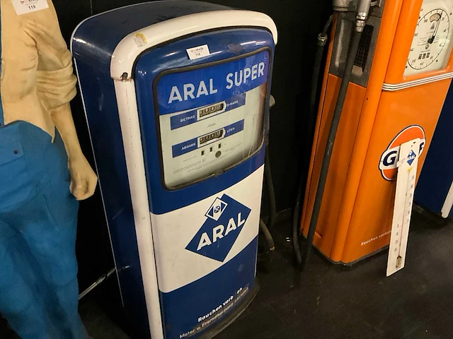 Salzkotten aral benzinepomp - afbeelding 3 van  6