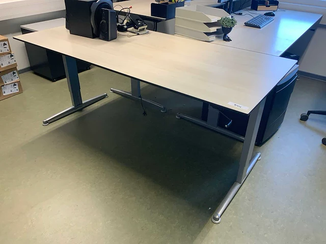 Samas slinger verstelbaar bureau (5x) - afbeelding 1 van  3