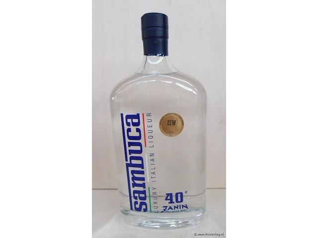 Sambuca luxury italian liqueur - 70 cl - winkelverkoopprijs € 21.95 - afbeelding 1 van  2