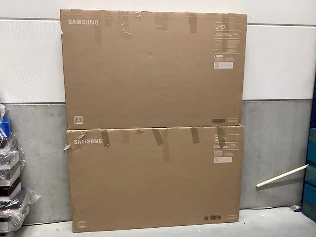 Samsung - 55 inch - televisie (2x) - afbeelding 1 van  9